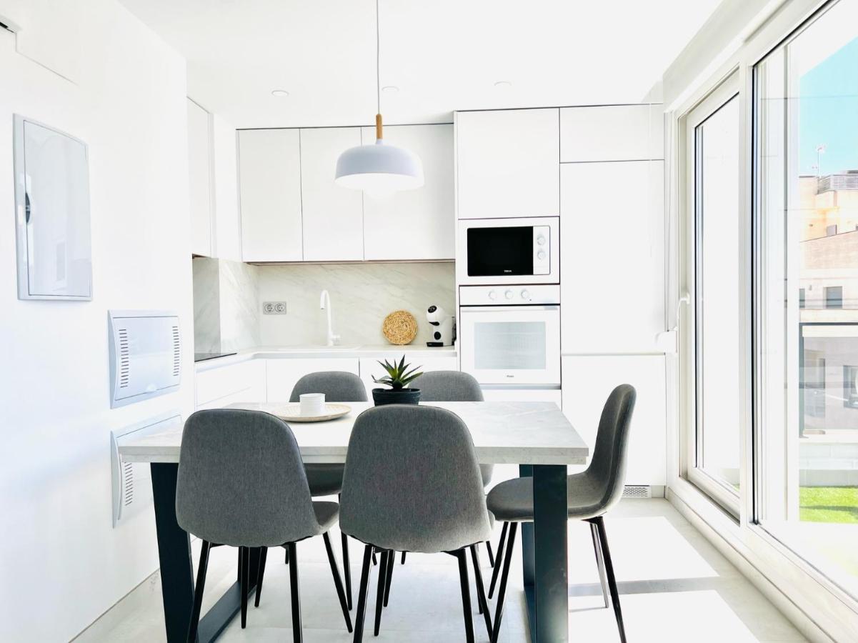Sunrise Center Suites Torrevieja Zewnętrze zdjęcie